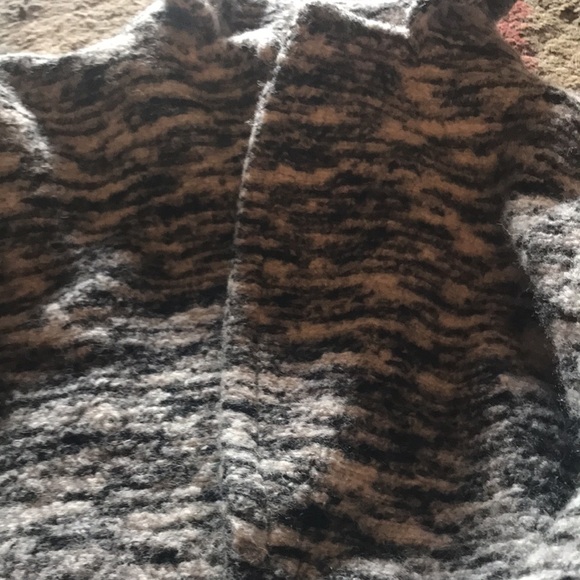 Gap Cardigan or Jacket - Picture 2 of 10